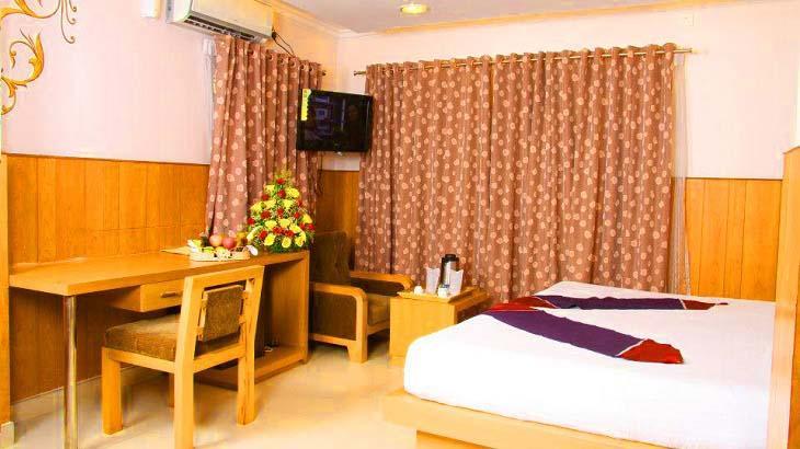 קובאלאם La Promenade Hotel מראה חיצוני תמונה